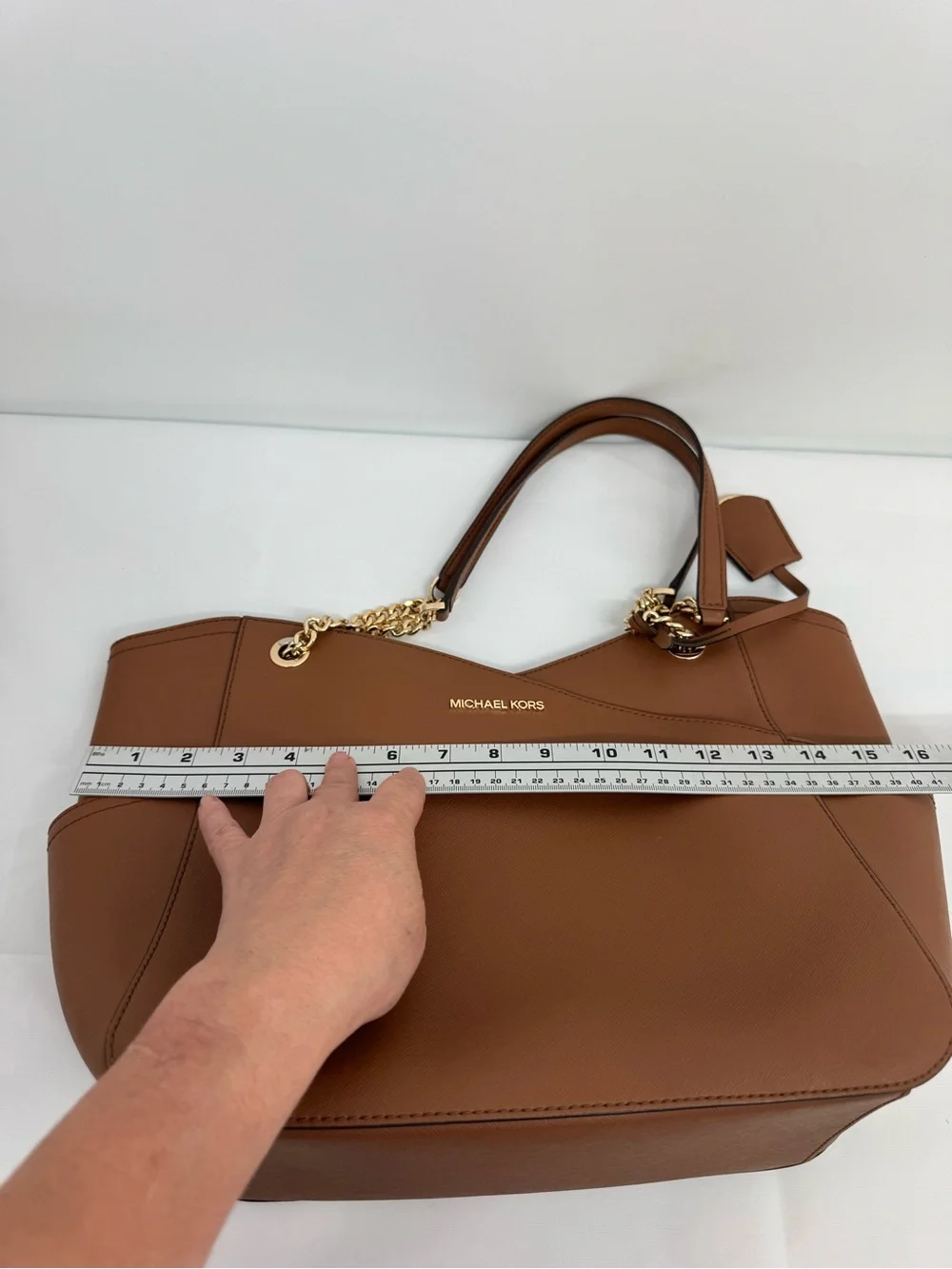 Michael Kors Jet Set Travel Large Chain Saffiano Leather Shoulder Tote Bag